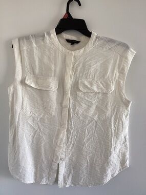 Banana Republic White Sleeveless Button-Down Shirt